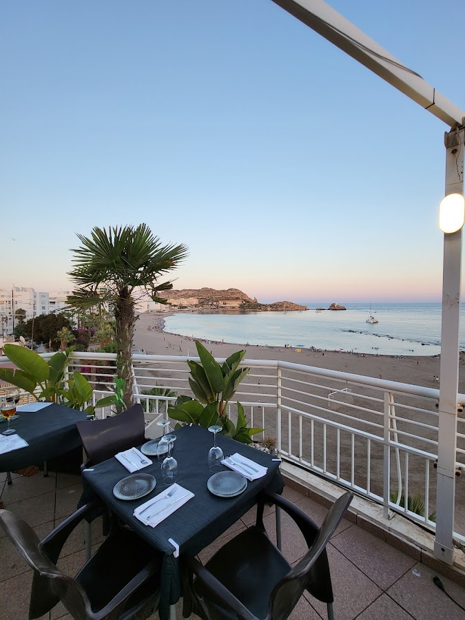 Restaurante Cafetería Náutico