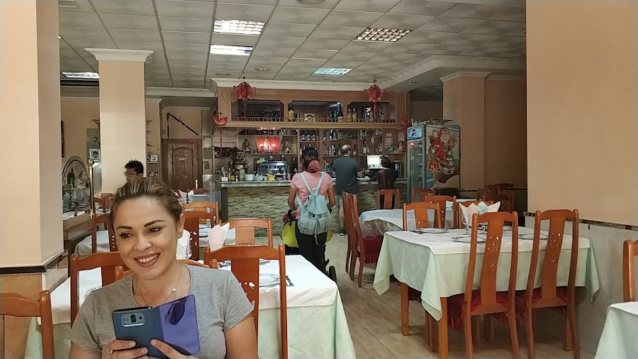RESTAURANTE CHINO JARDÍN DE ORO.