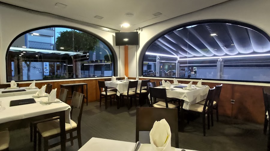 Tremen: Bar